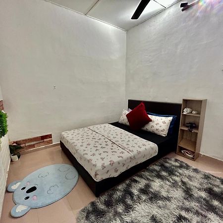 Cozy 255 Entire 3 Bedroom House At Alma Bukit Mertajam Exterior foto